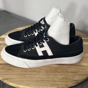 HUF  Black Suede Trim Skateboarding Skate Shoes Sneakers  Mens 6